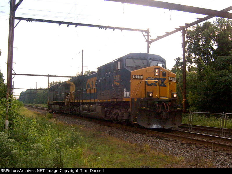 CSX 5101 on X097 lite engine move